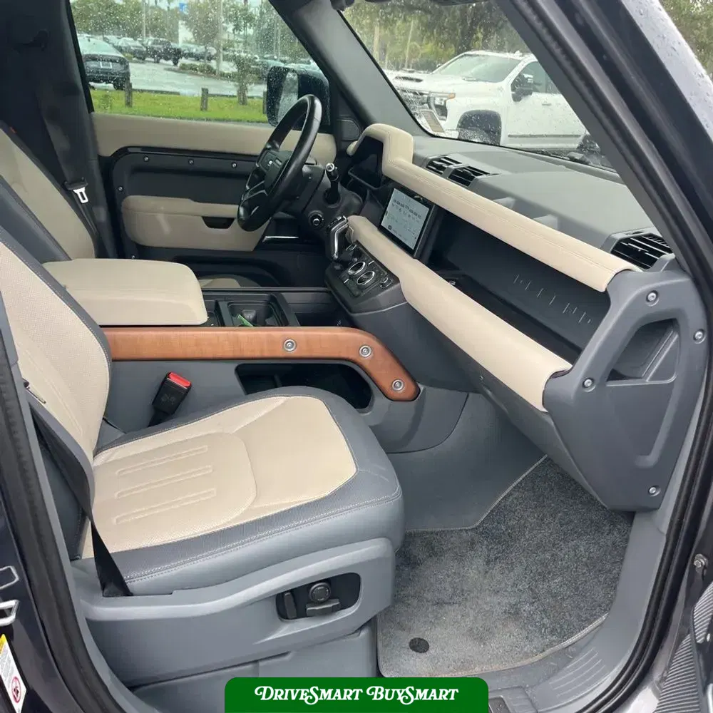 2022 Land Rover Defender 110 X-Dynamic SE