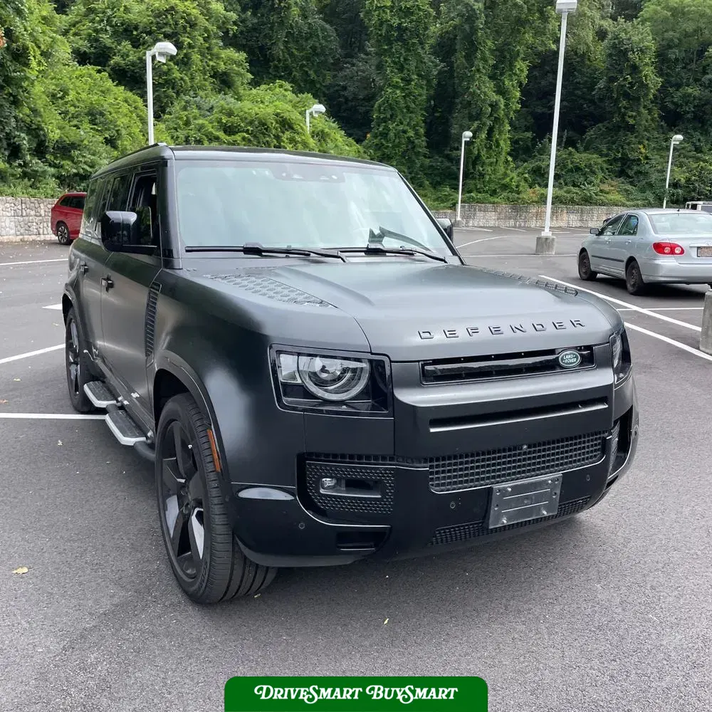 2024 Land Rover Defender 130 X-Dyn SE P400