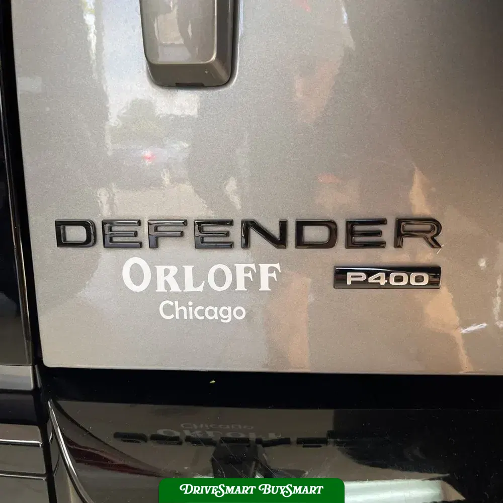 2023 Land Rover Defender 130 X-Dynamic SE