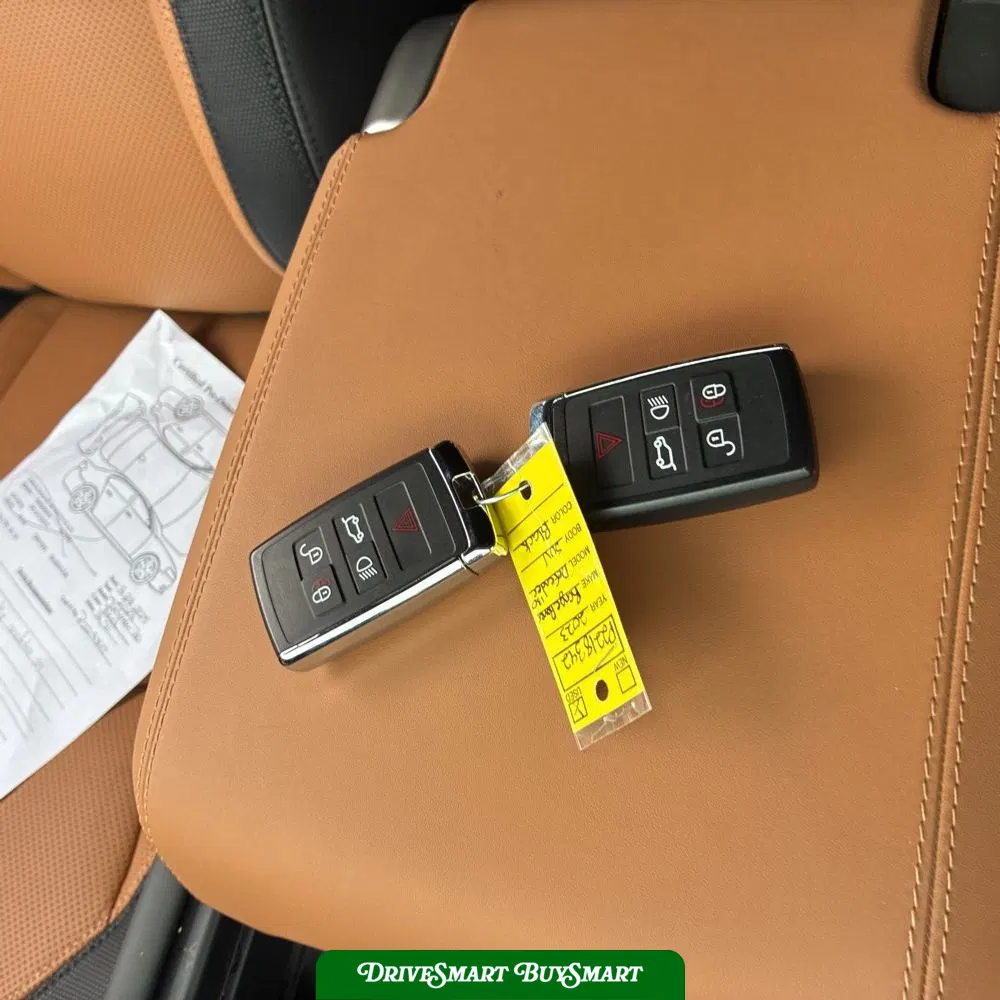 2023 Land Rover Defender 130 X-Dynamic SE
