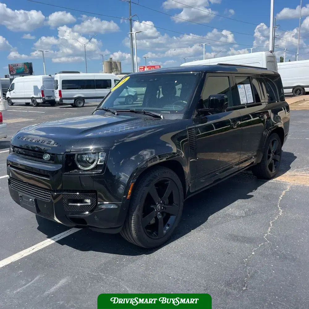 2024 Land Rover Defender 130 P400 X-Dynamic SE