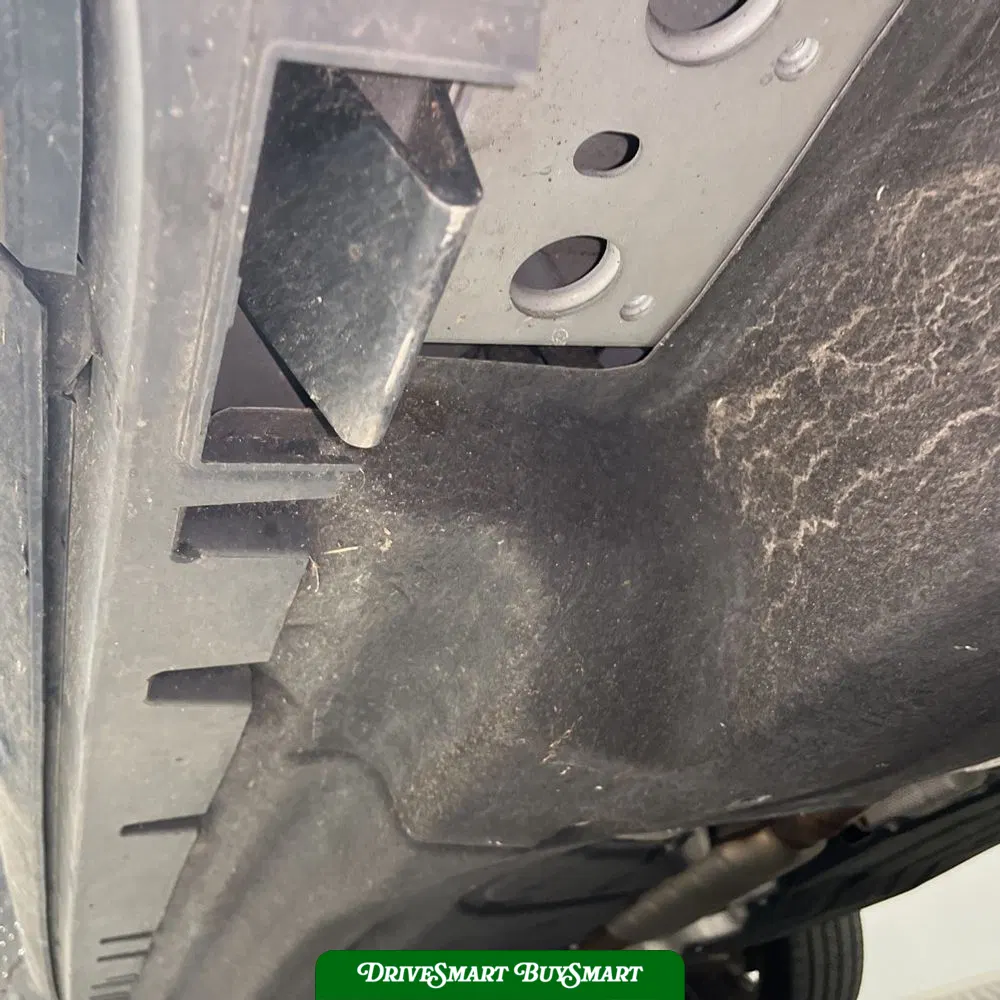 2024 Land Rover Defender 130 P400 X-Dynamic SE