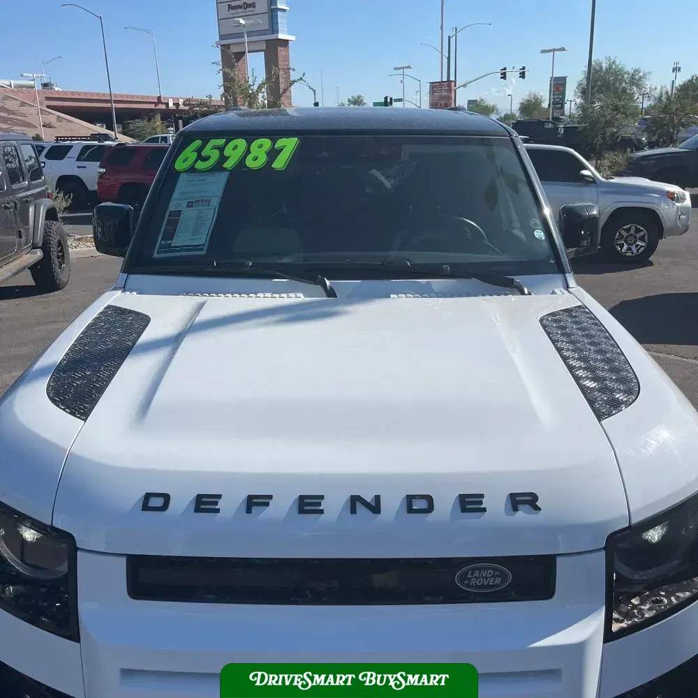 2024 Land Rover Defender 130 X-Dyn SE P400