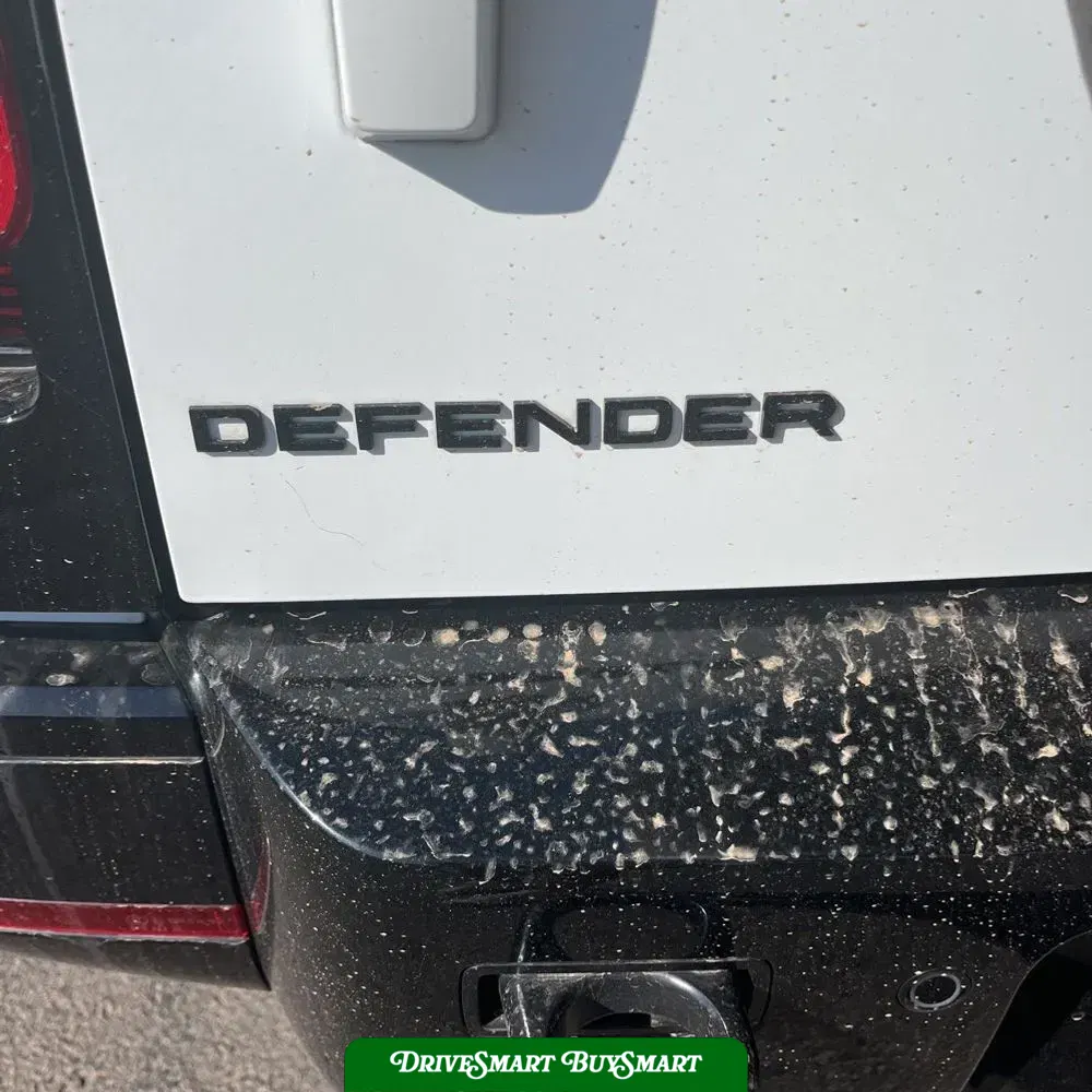 2024 Land Rover Defender 130 X-Dyn SE P400