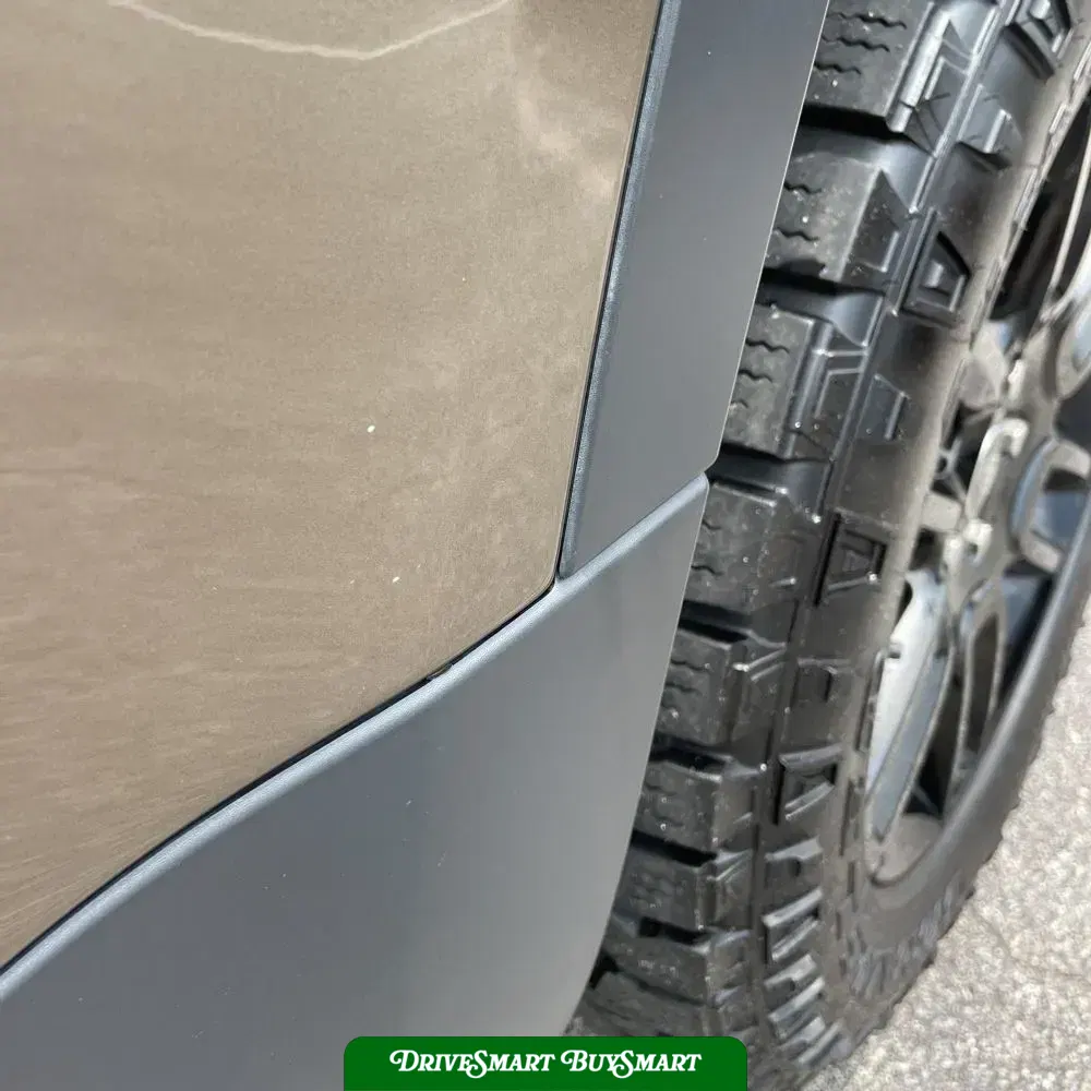 2024 Land Rover Defender 110 S P400