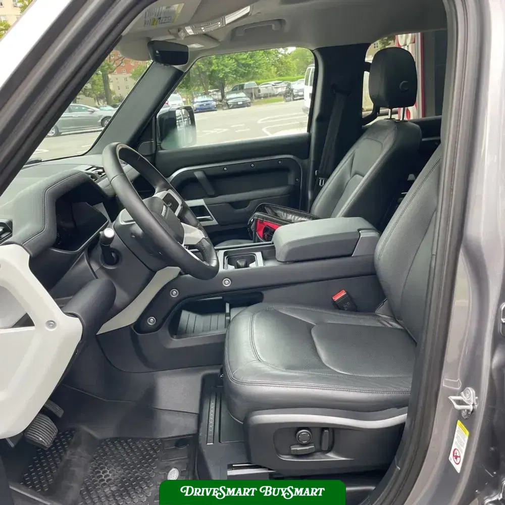 2024 Land Rover Defender 110 P400 S