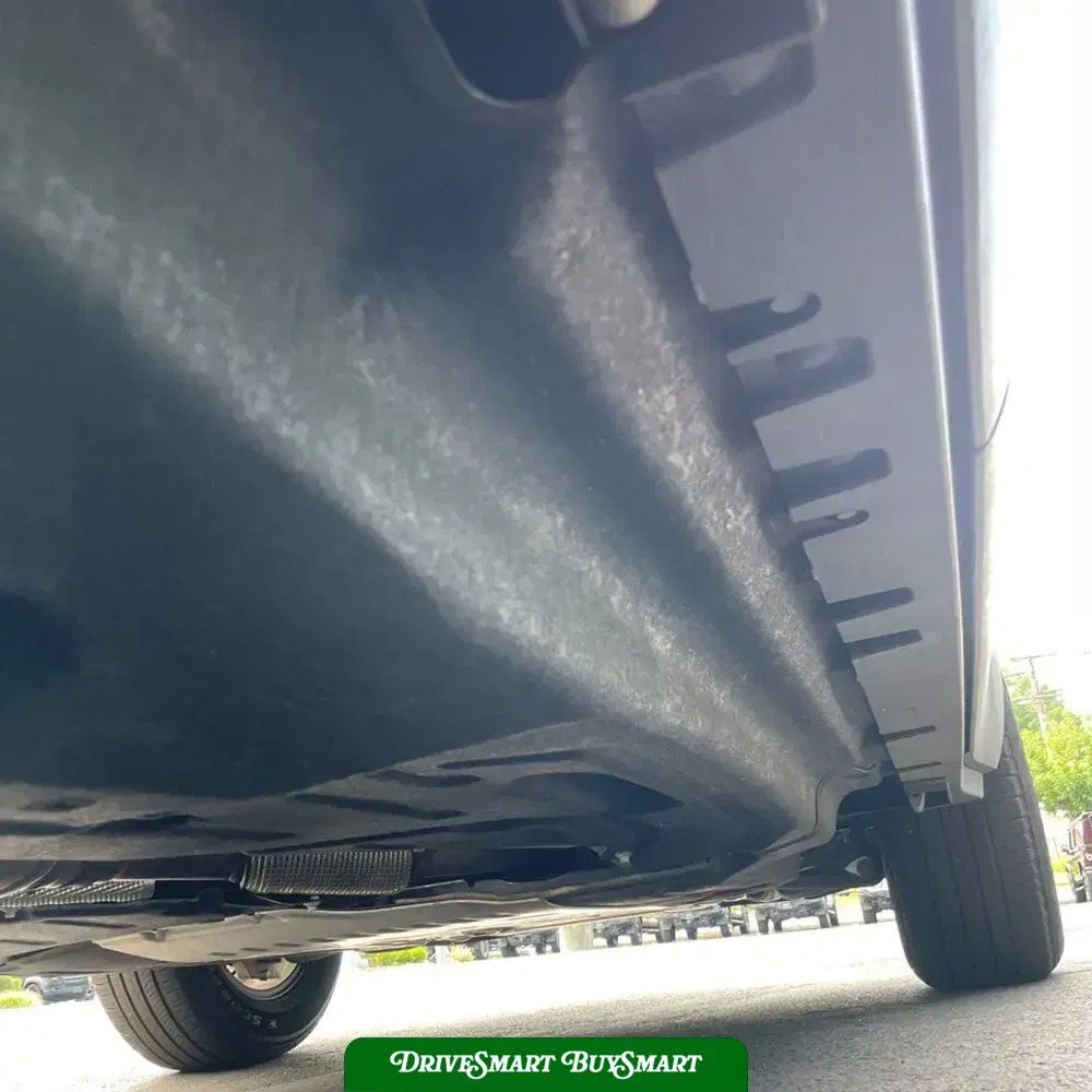 2024 Land Rover Defender 110 S P300