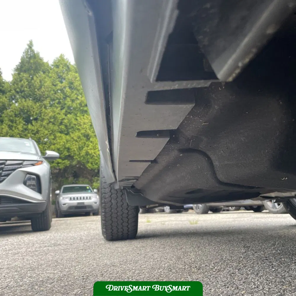2023 Land Rover Defender 110 S