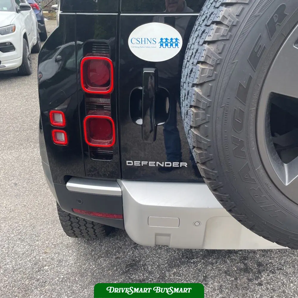 2023 Land Rover Defender 110 S