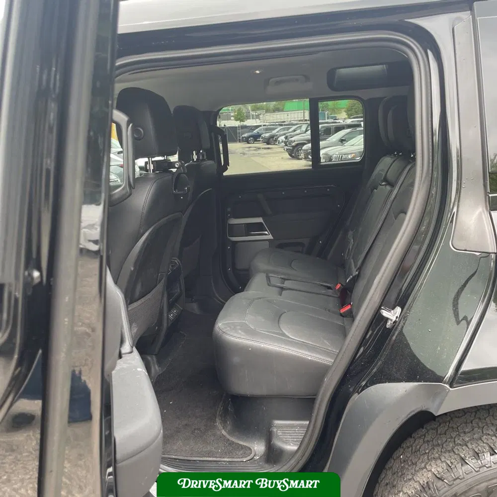 2023 Land Rover Defender 110 S