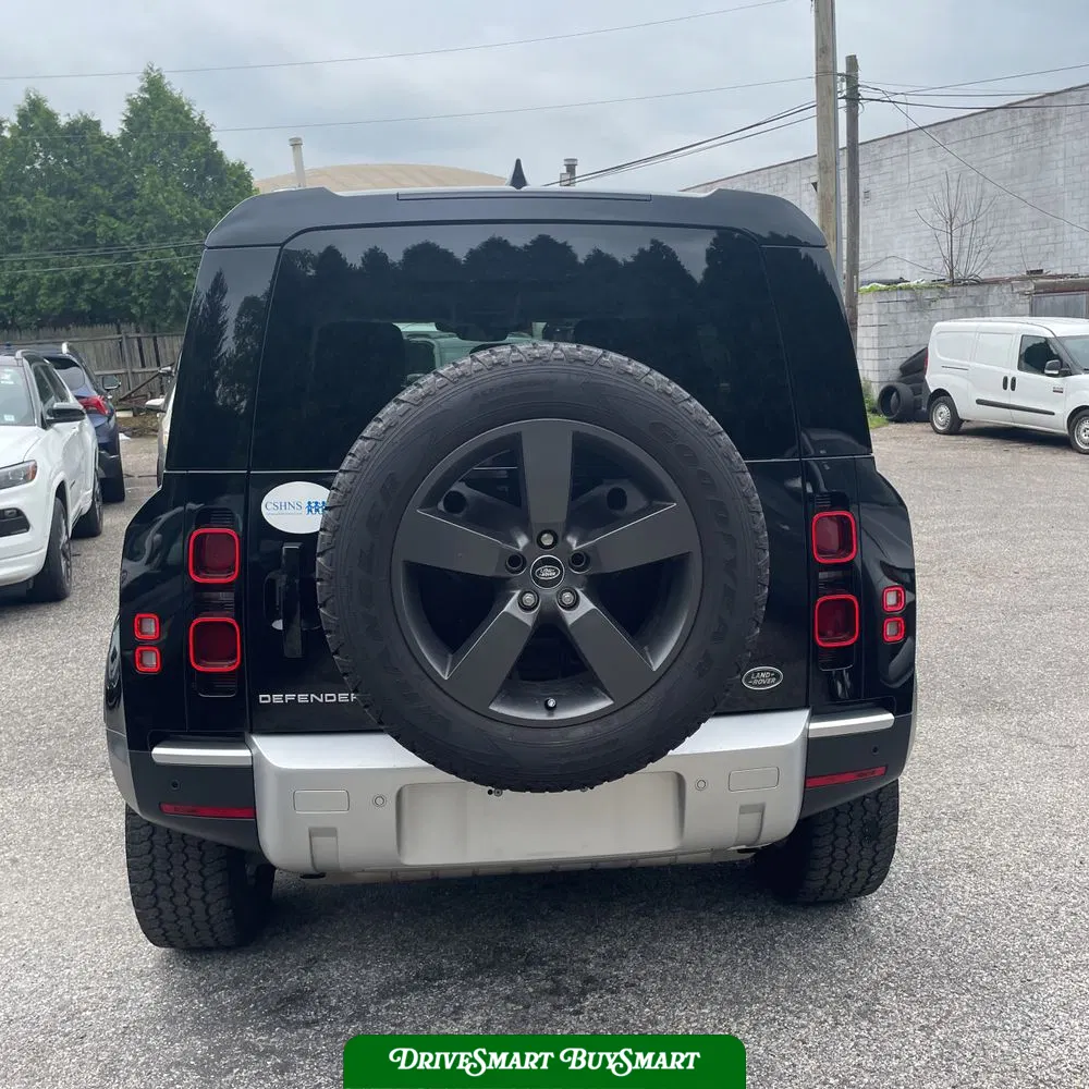 2023 Land Rover Defender 110 S