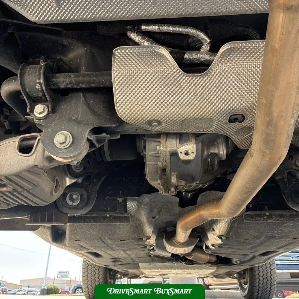 2024 Land Rover Defender 110 S P300