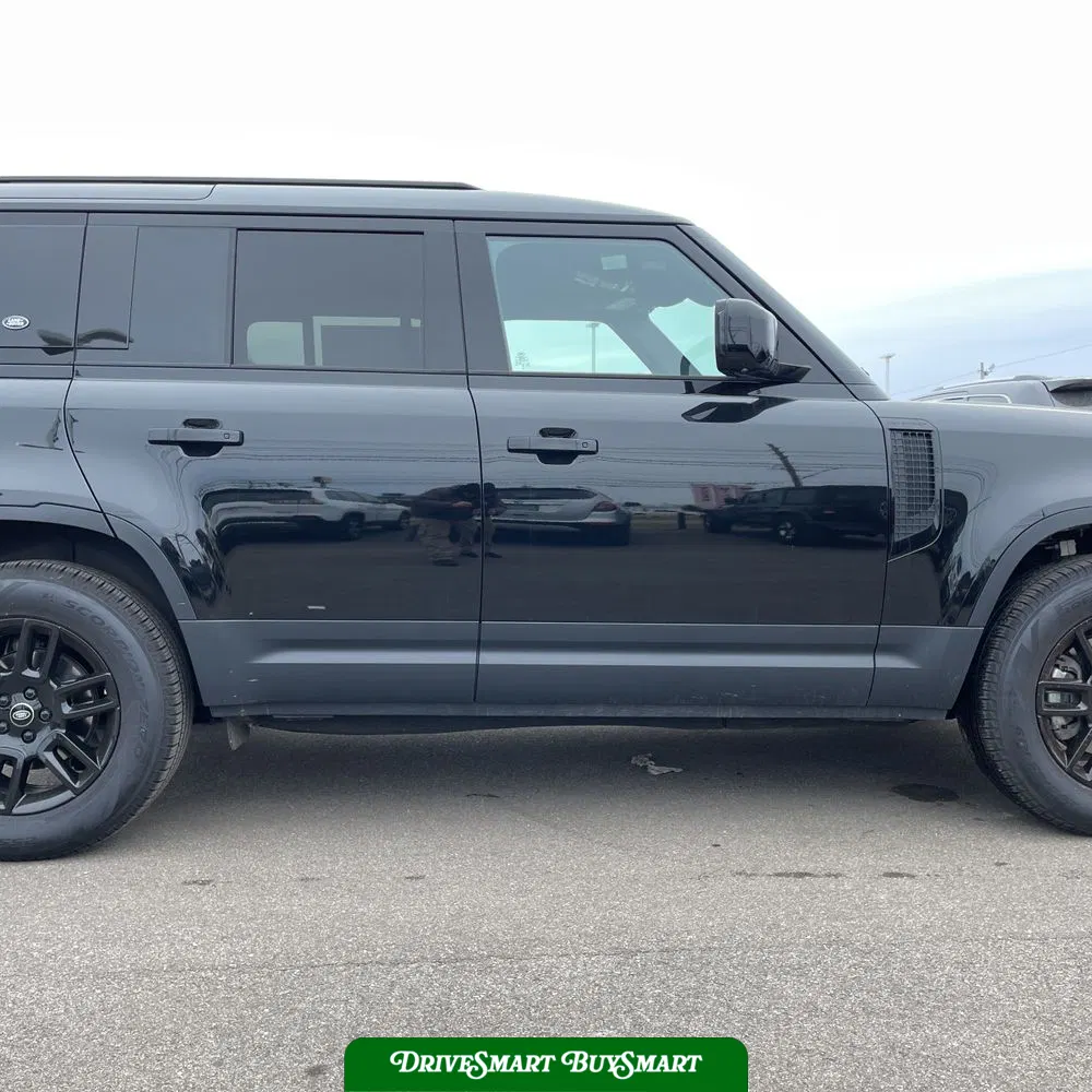 2024 Land Rover Defender 110 P300 S