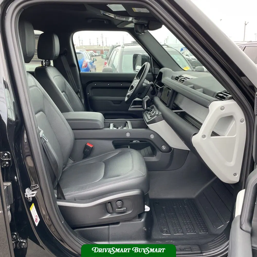 2024 Land Rover Defender 110 P300 S