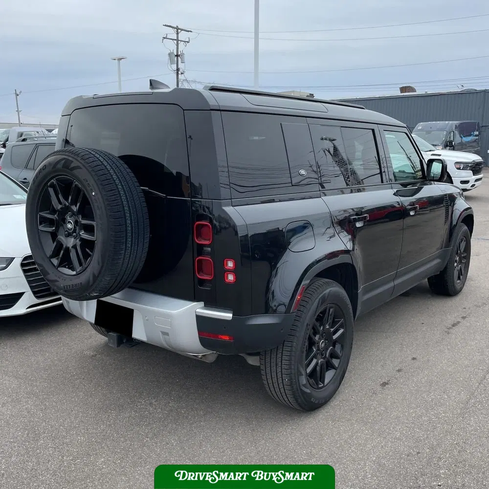 2024 Land Rover Defender 110 P300 S
