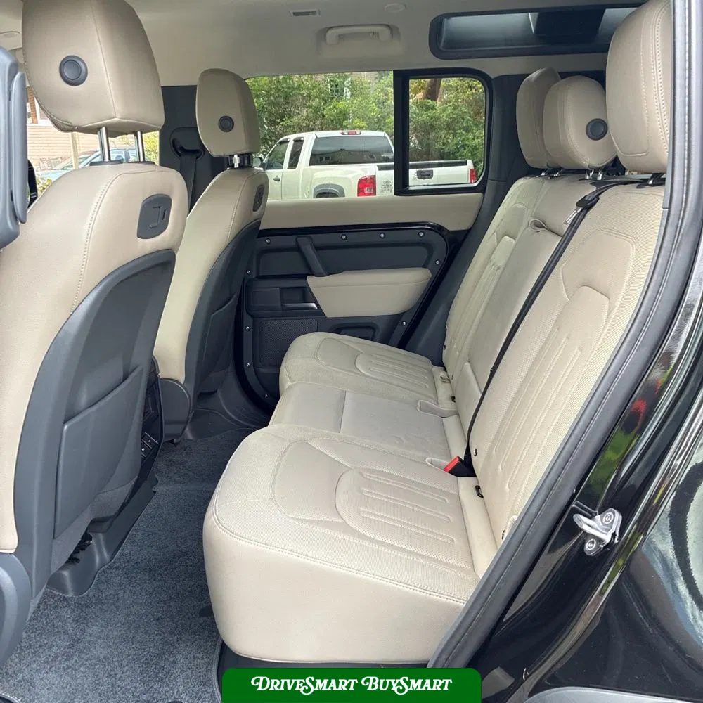2020 Land Rover Defender 110 S