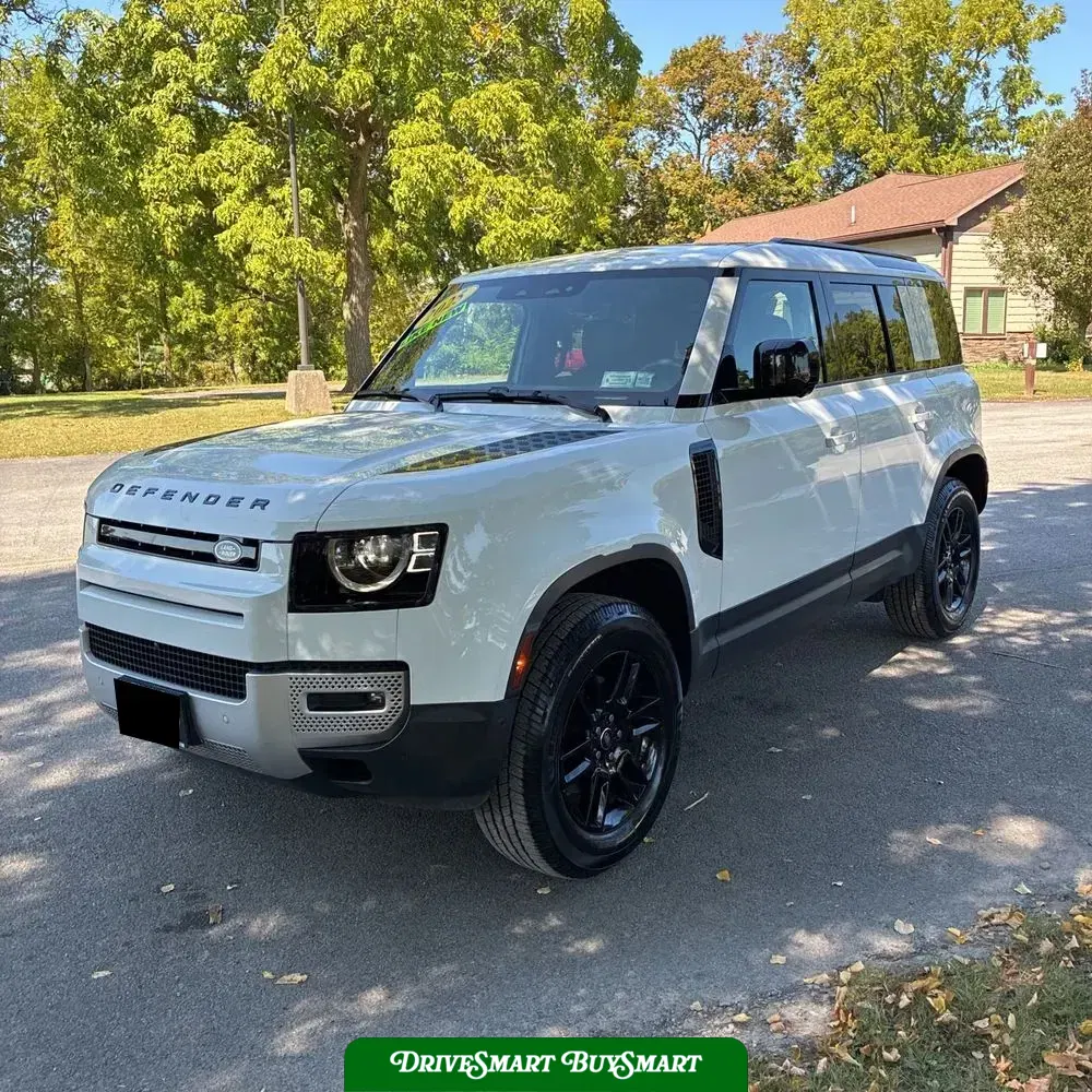 2025 Land Rover Defender 110 S P300