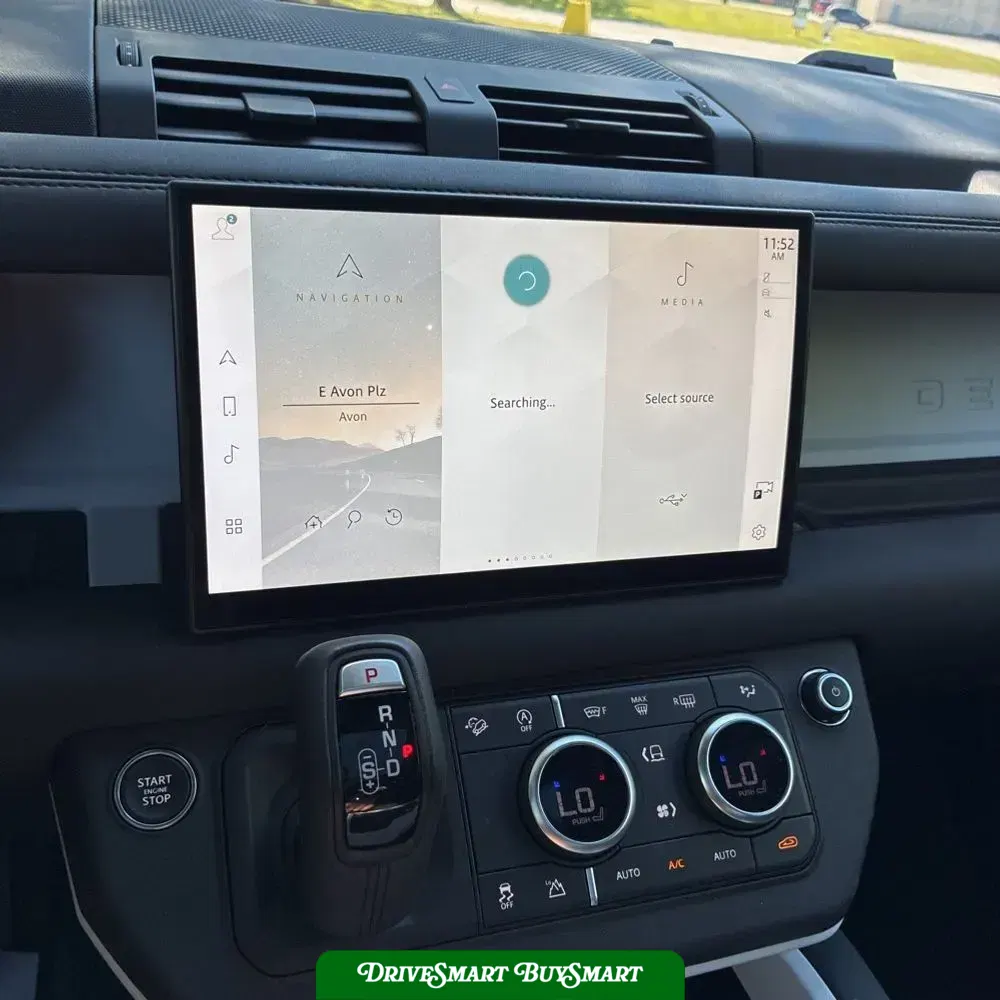 2025 Land Rover Defender 110 S P300