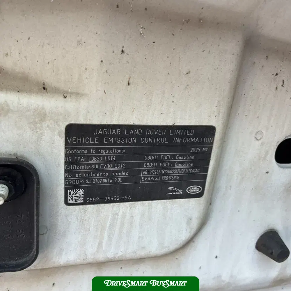 2025 Land Rover Defender 110 S P300