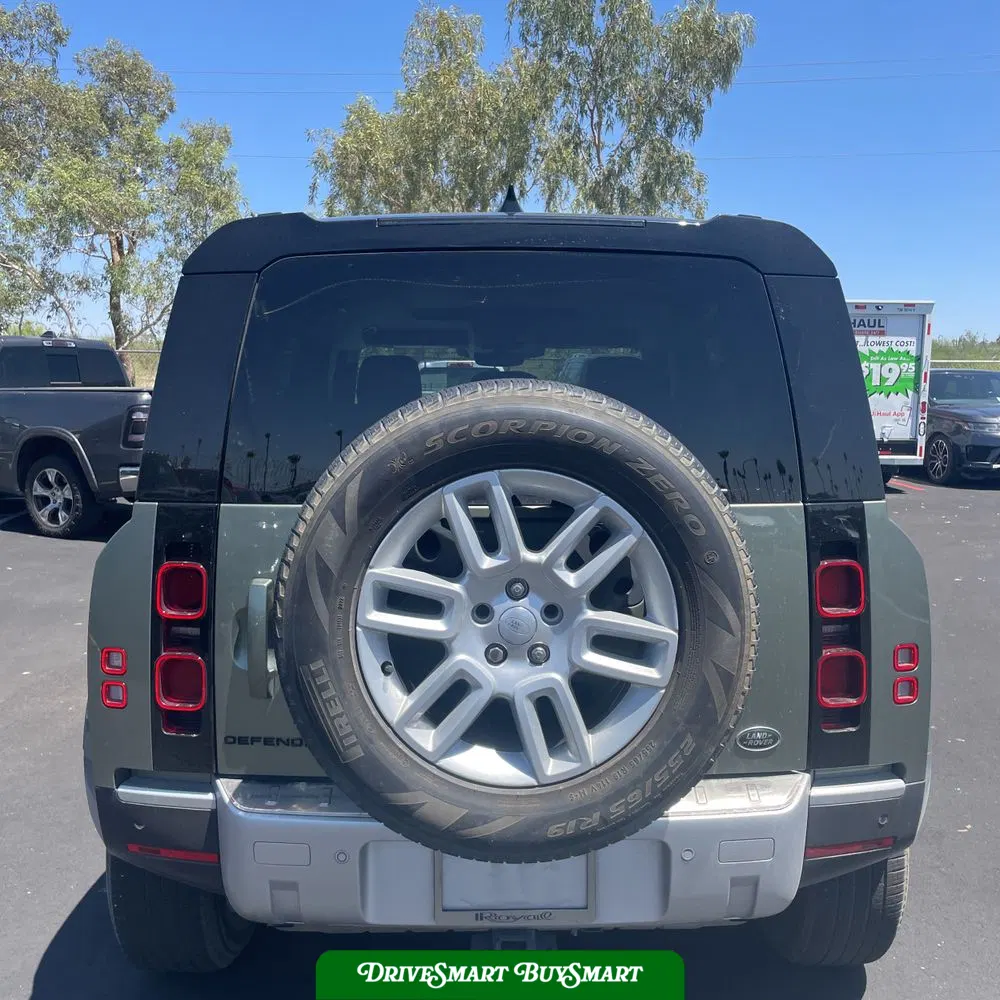2023 Land Rover Defender 110 S
