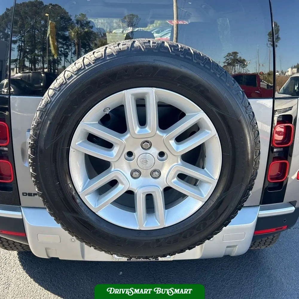 2021 Land Rover Defender 110 S