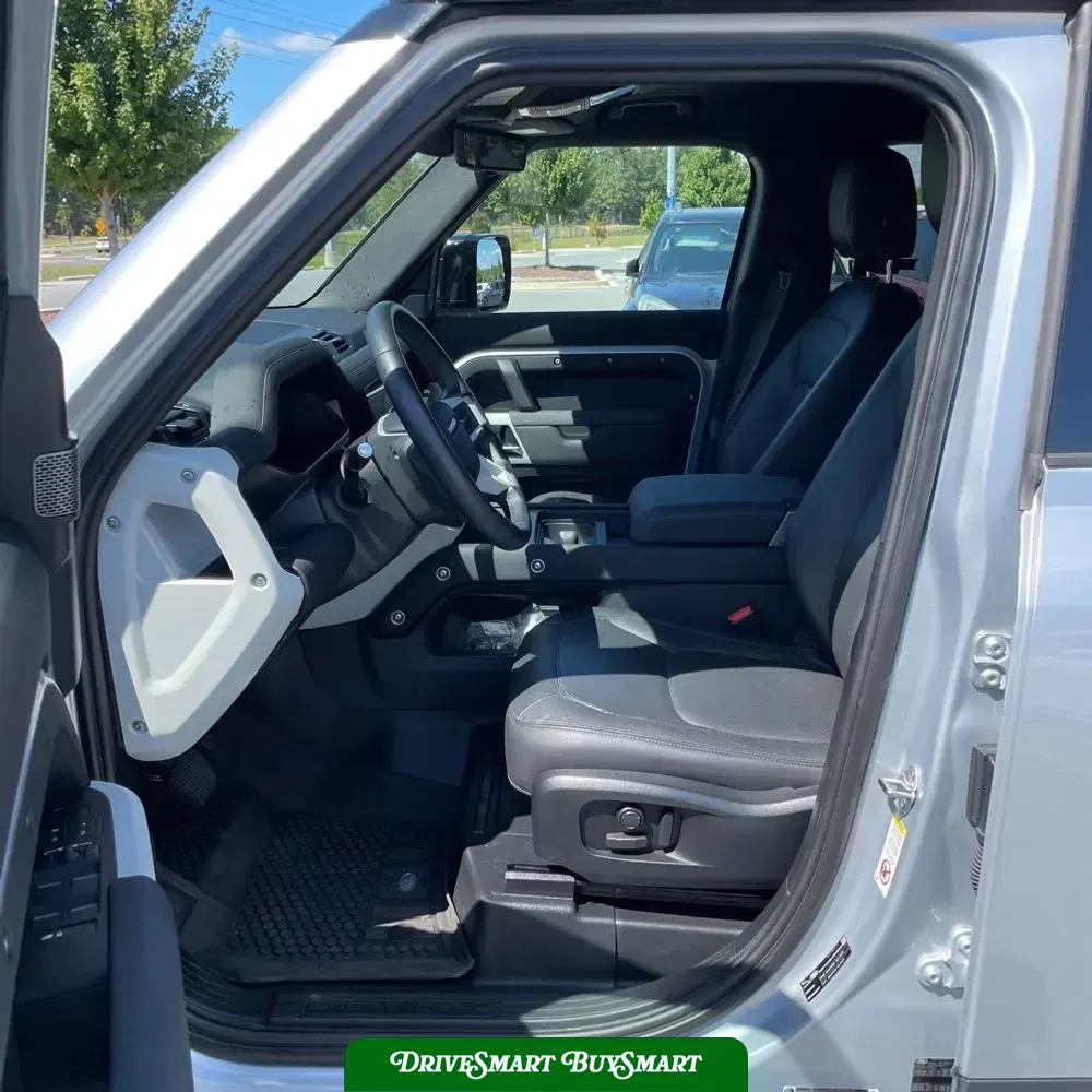 2024 Land Rover Defender 110 P400 S