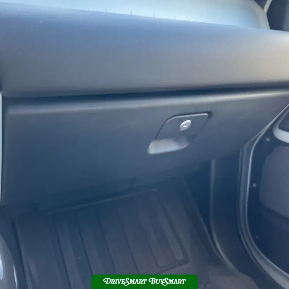 2024 Land Rover Defender 110 P400 S