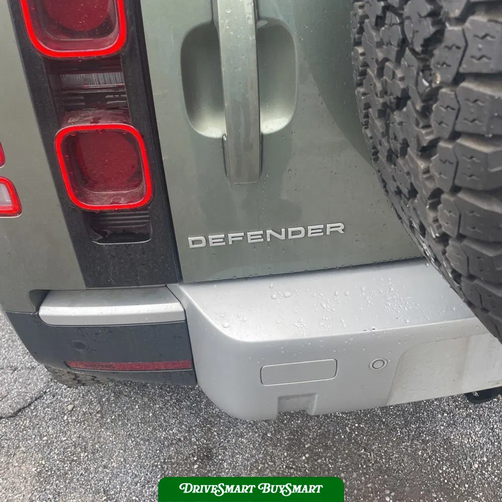 2022 Land Rover Defender 110 S
