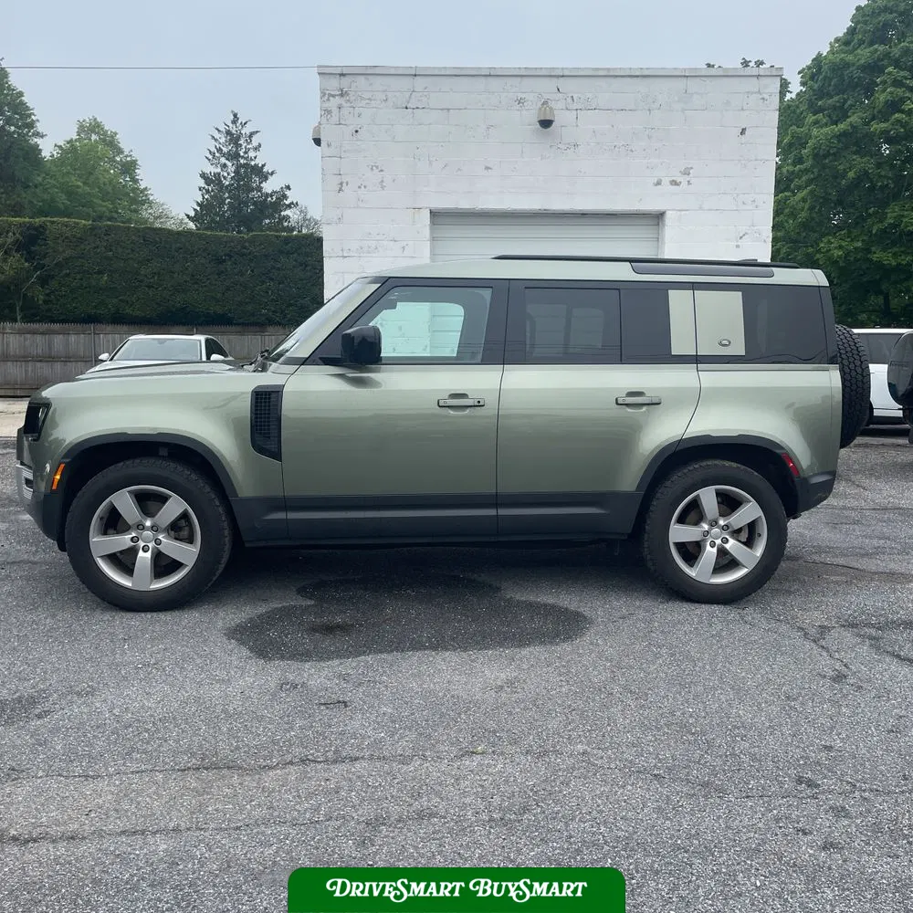 2022 Land Rover Defender 110 S