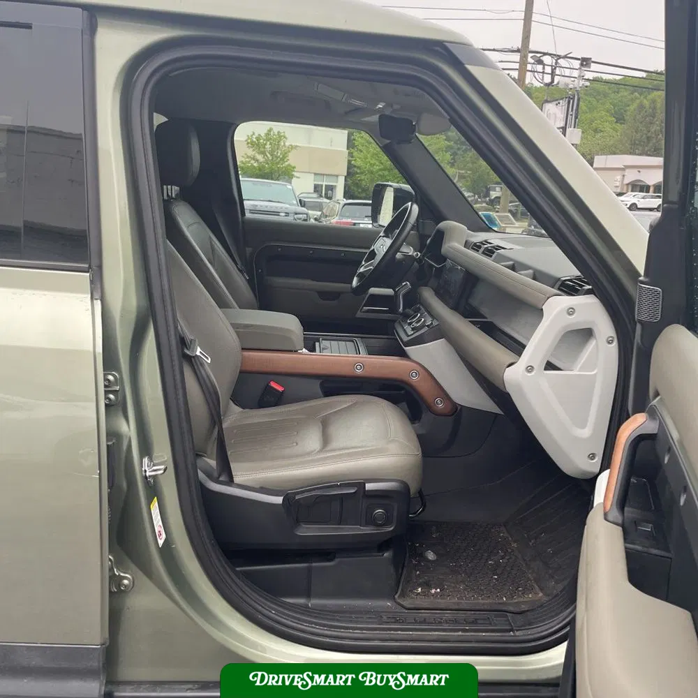 2022 Land Rover Defender 110 S