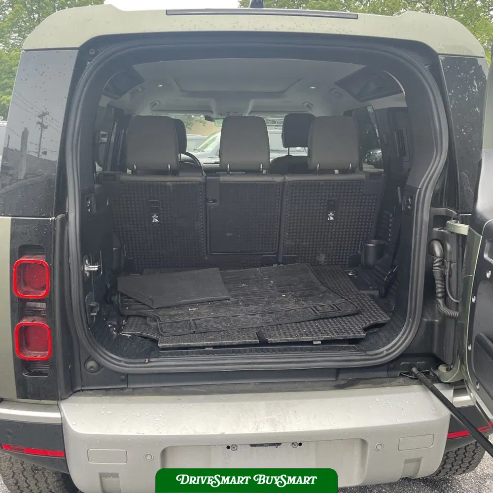 2022 Land Rover Defender 110 S