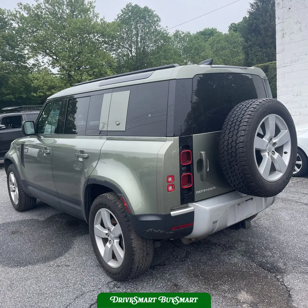 2022 Land Rover Defender 110 S