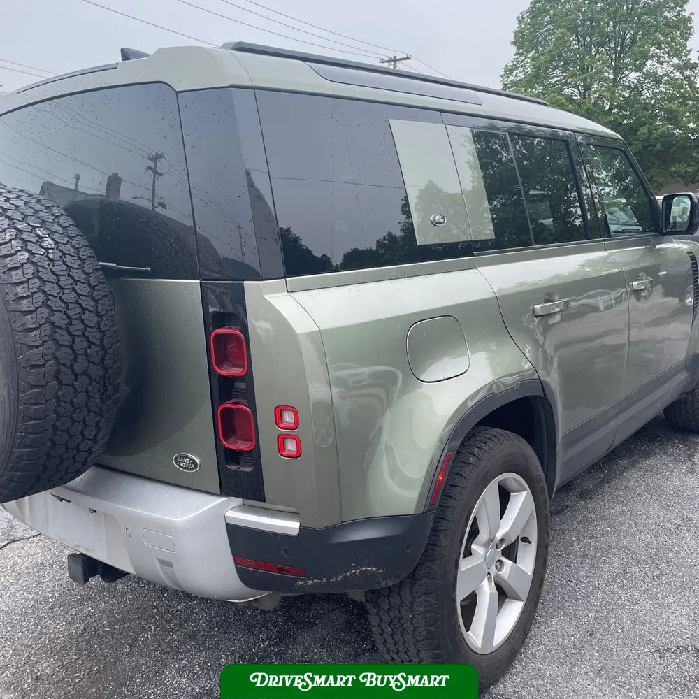 2022 Land Rover Defender 110 S