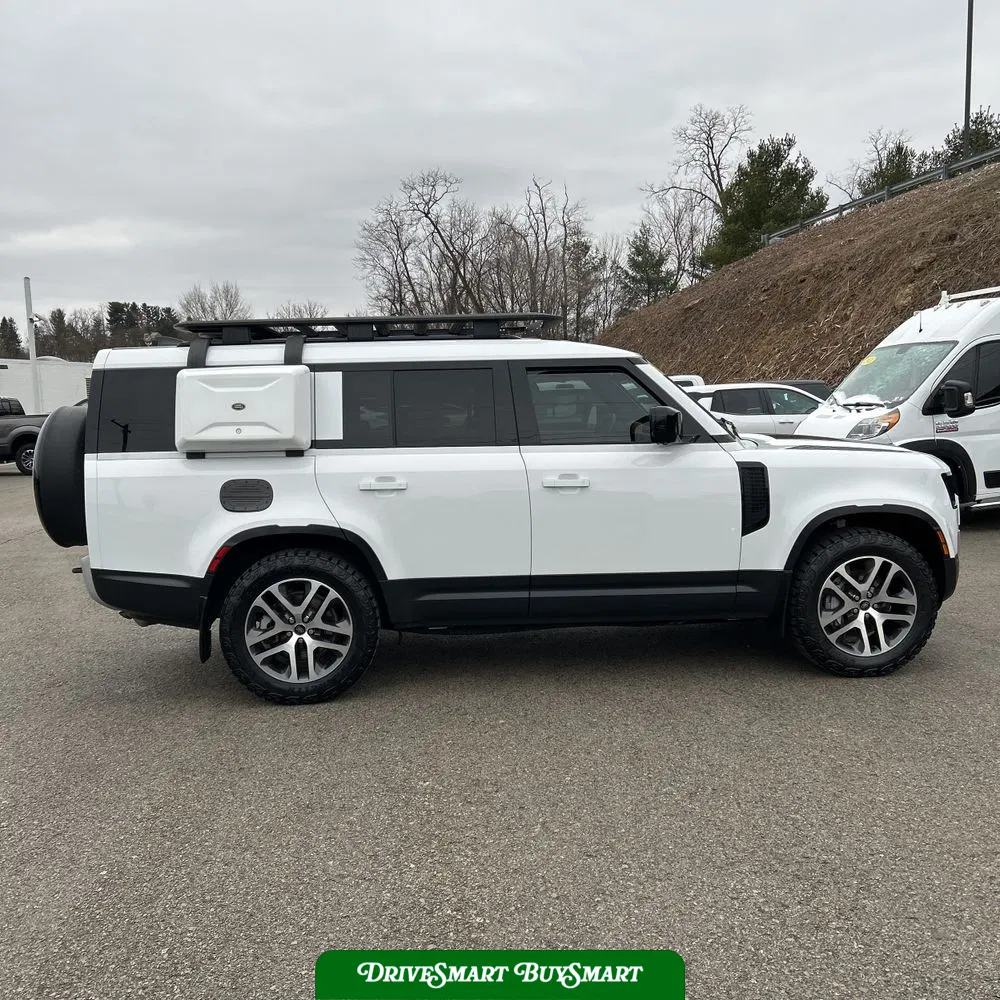2024 Land Rover Defender 130 P400 S