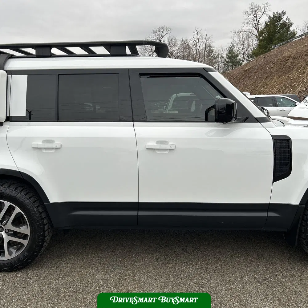 2024 Land Rover Defender 130 P400 S