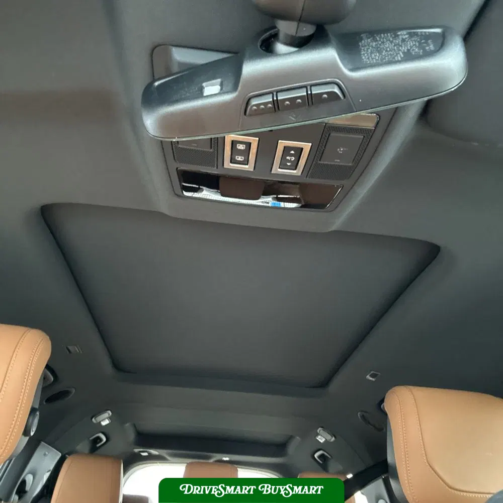 2024 Land Rover Defender 130 P400 S