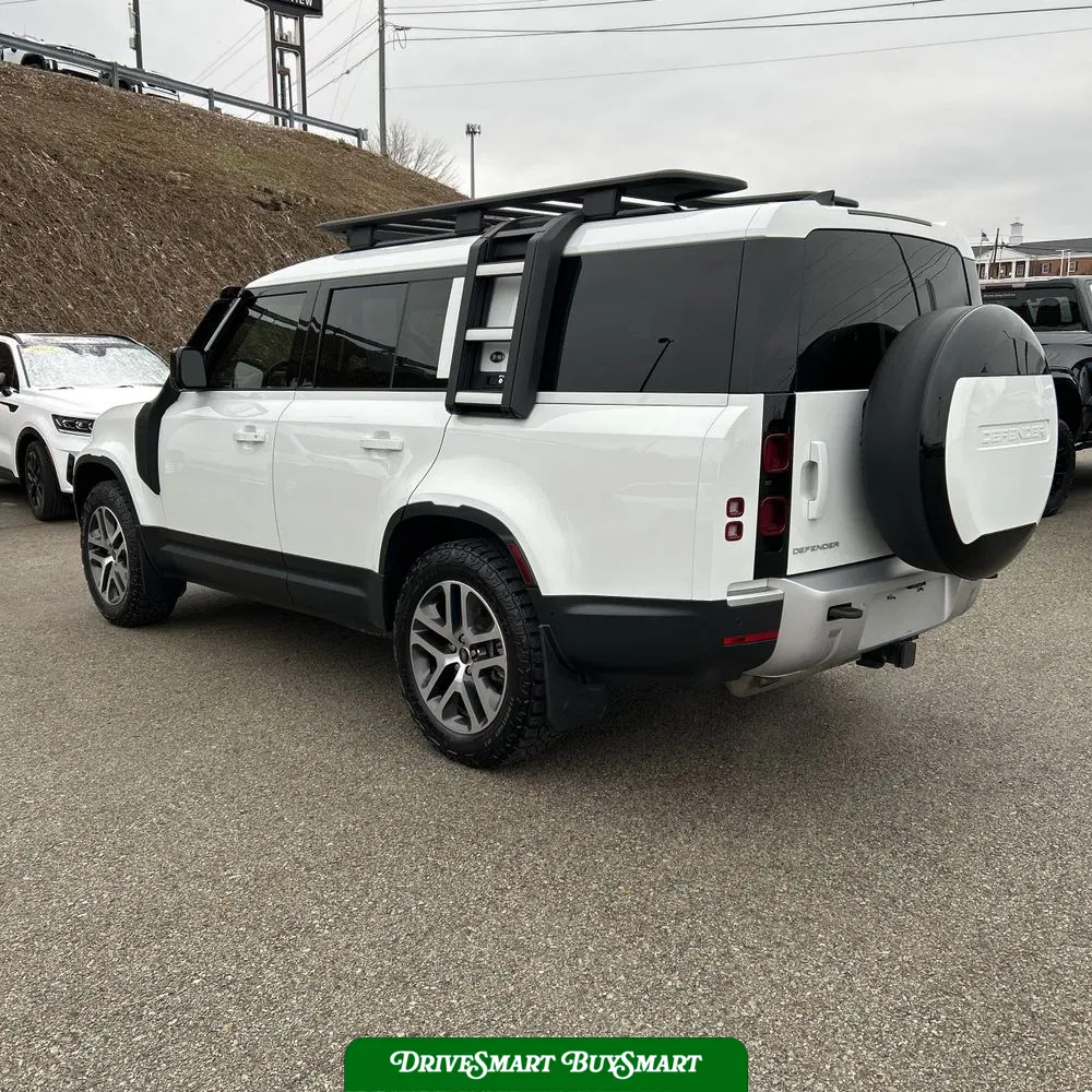 2024 Land Rover Defender 130 P400 S