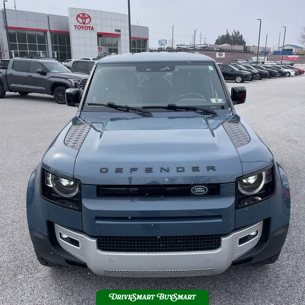 2020 Land Rover Defender 110 SE