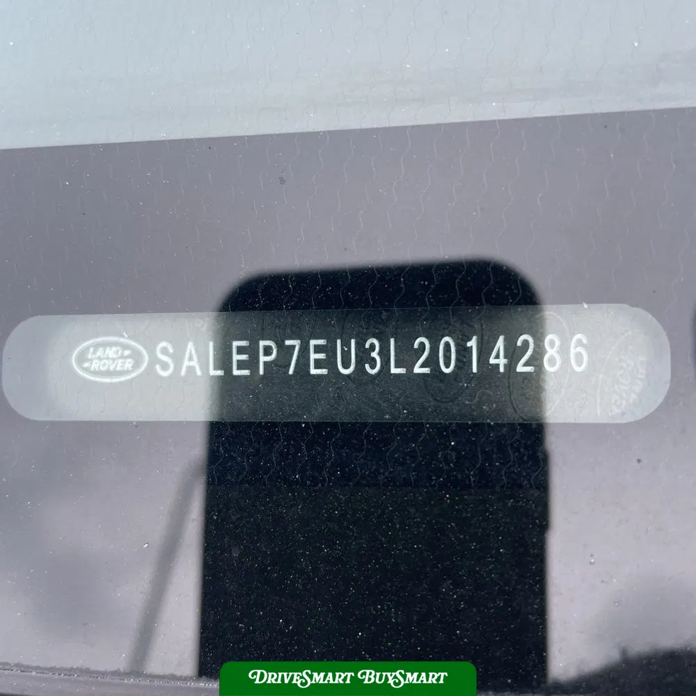 2020 Land Rover Defender 110 SE