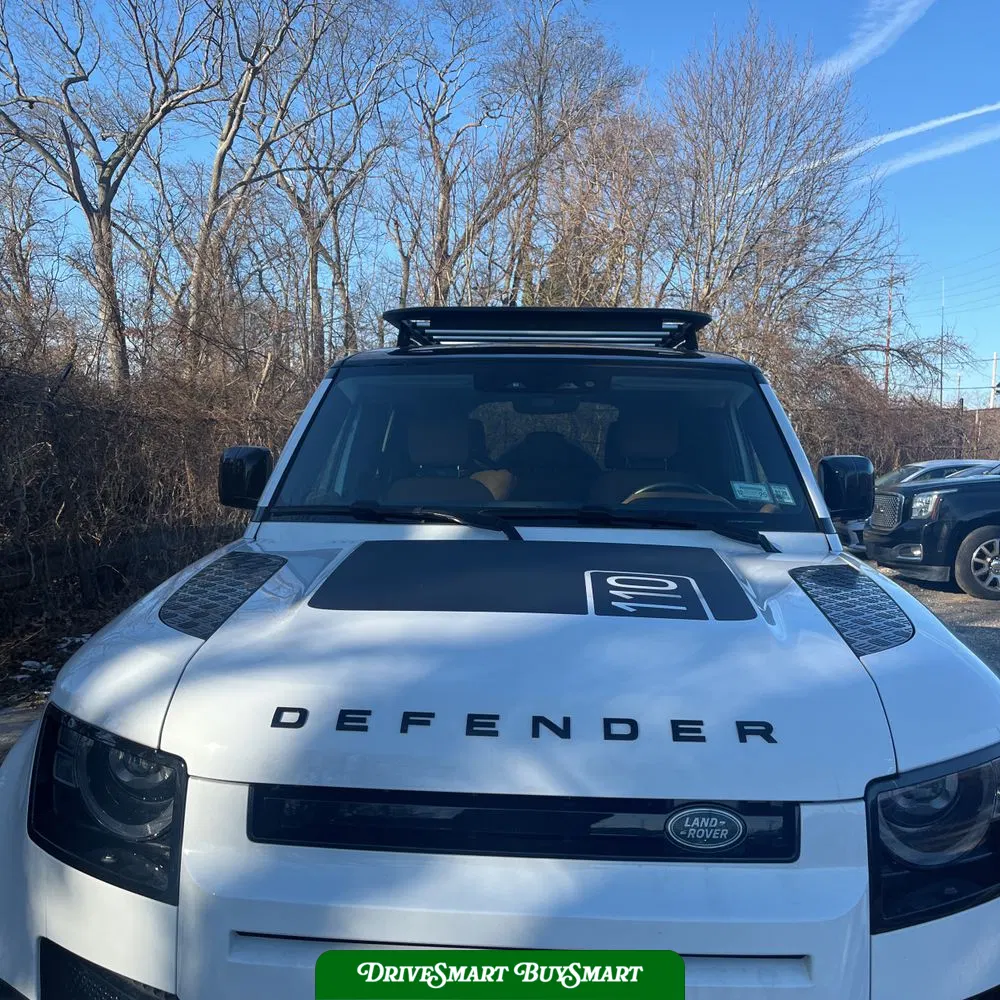 2023 Land Rover Defender 110 SE