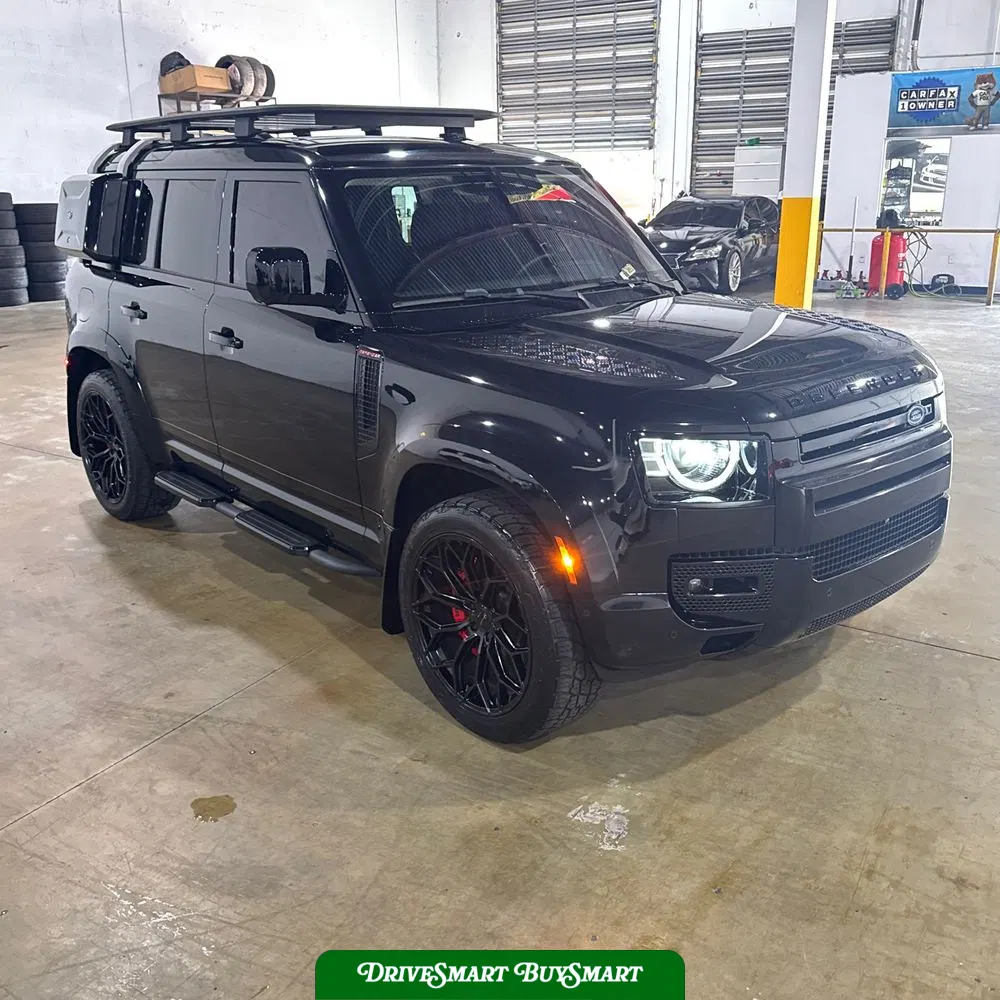 2020 Land Rover Defender 110 SE