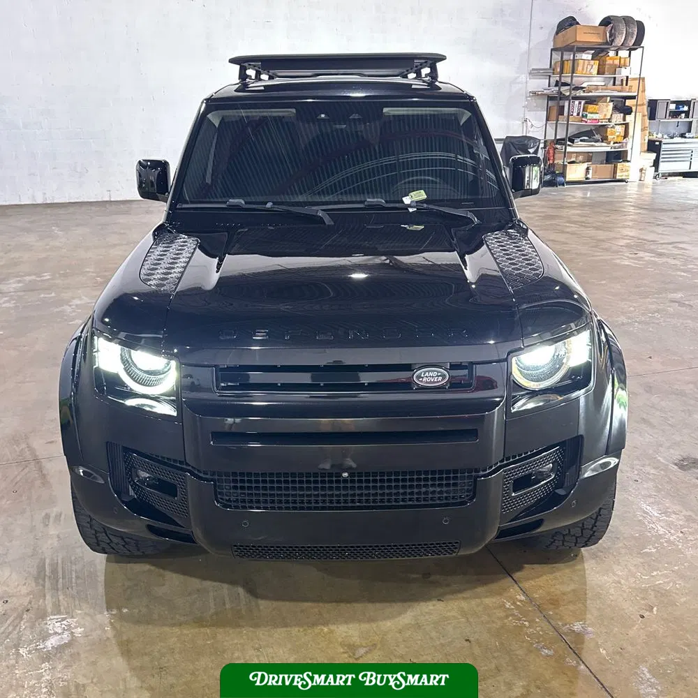2020 Land Rover Defender 110 SE