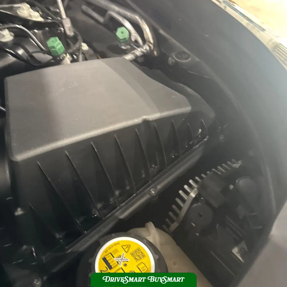 2020 Land Rover Defender 110 SE