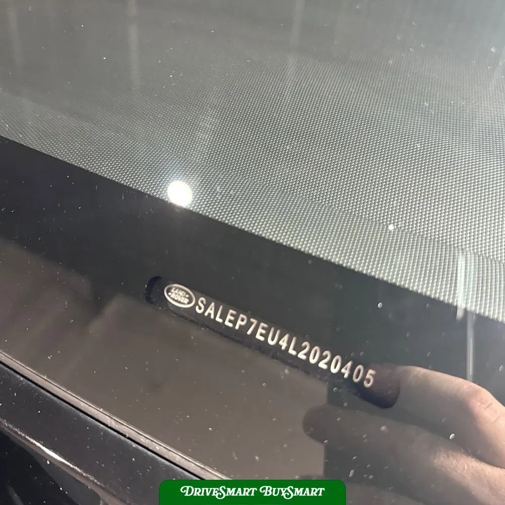2020 Land Rover Defender 110 SE
