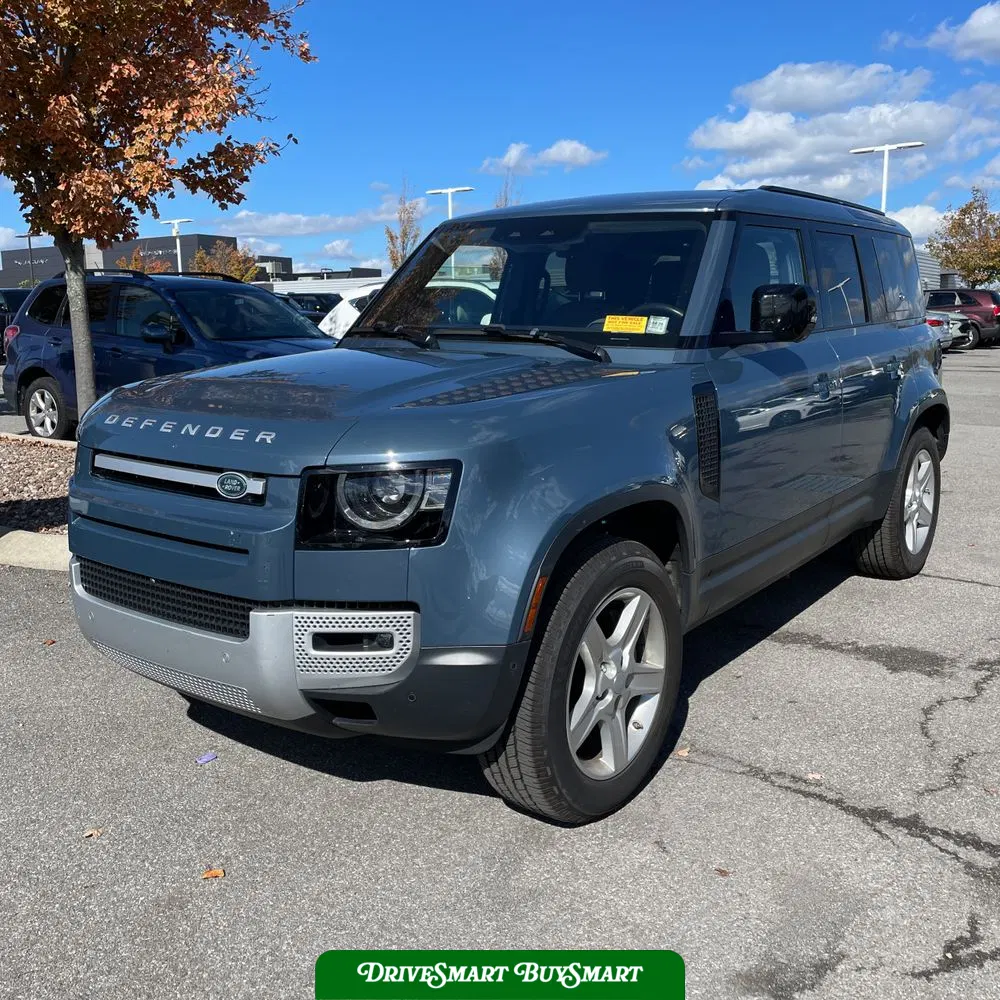 2020 Land Rover Defender 110 SE
