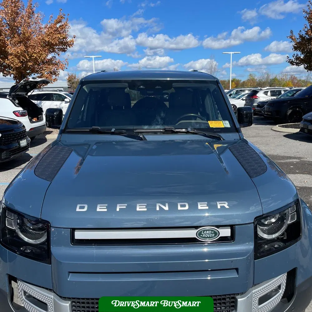 2020 Land Rover Defender 110 SE