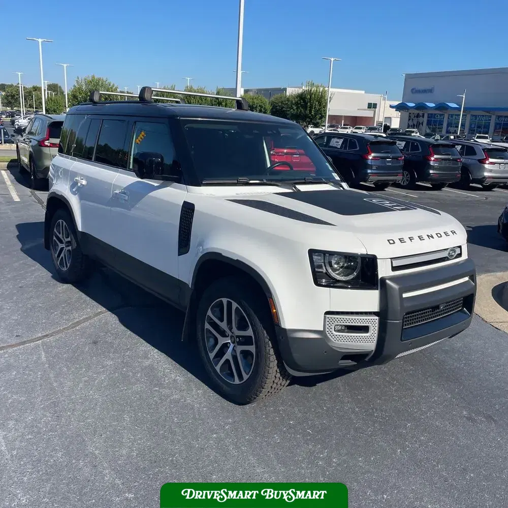 2022 Land Rover Defender 110 SE