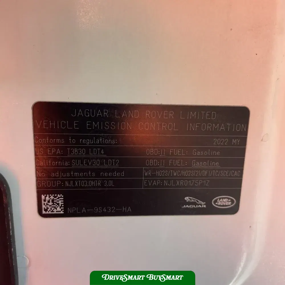 2022 Land Rover Defender 110 SE