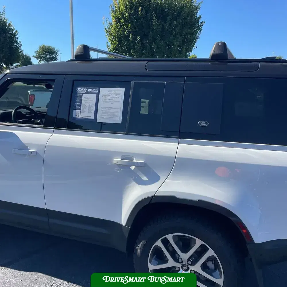 2022 Land Rover Defender 110 SE