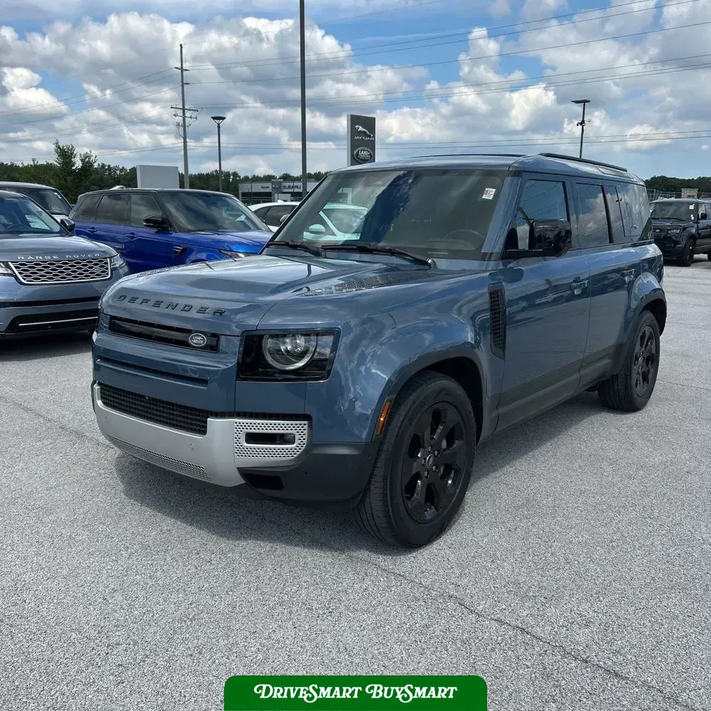 2023 Land Rover Defender 110 SE